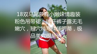 美妞跪着张口等鸡巴射里面还把鸡巴舔干净